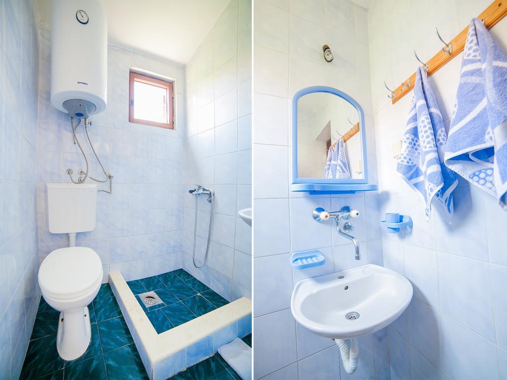 Rooms Garden Petrovac Bilik gambar